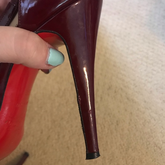 Red Christian Louboutins - valentines red strappy pump - Picture 4 of 8